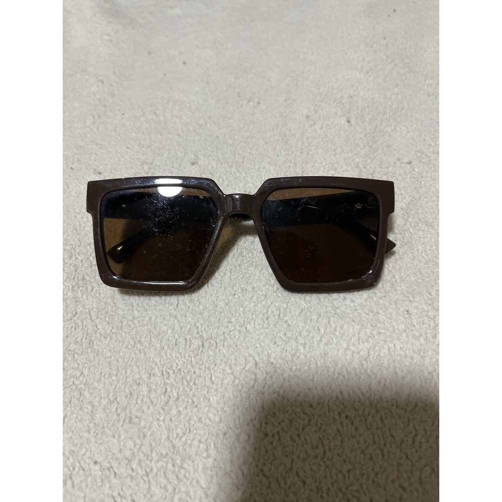 Plastic Designer Sunglasses